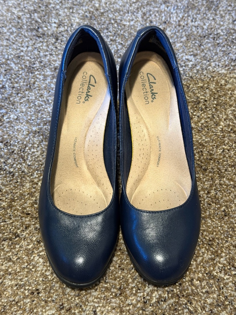 Clarks Navy Leather Women’s Heel Pumps